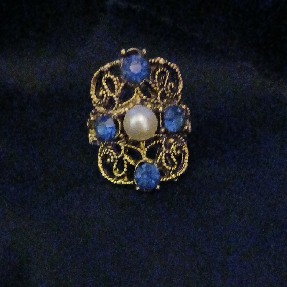 Love Gold Ring with Blue Gems and Pearl